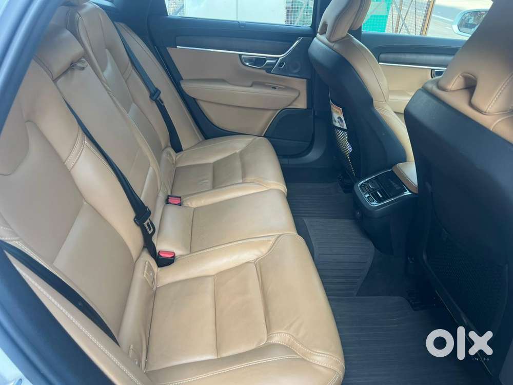 Volvo S90 B5 Ultimate, 2023, Petrol