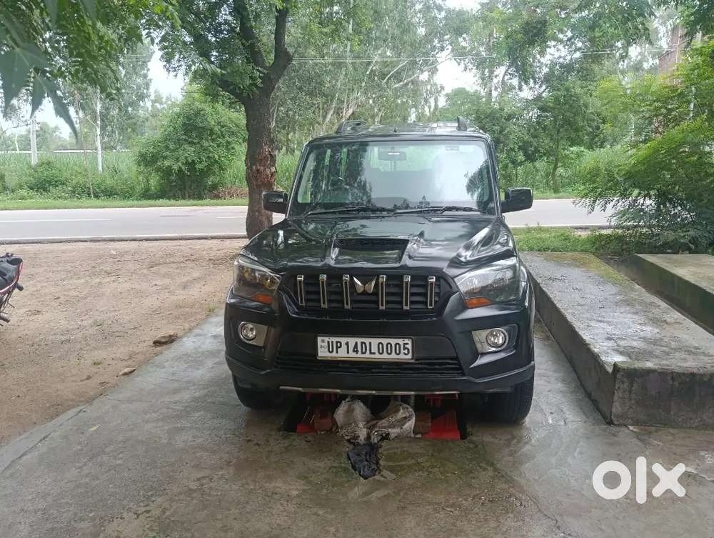 Mahindra Scorpio Diesel Manual 2018 Variant