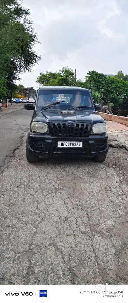 Mahindra Scorpio Diesel 2005