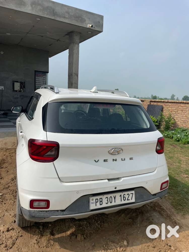 Hyundai Venue Petrol 2020