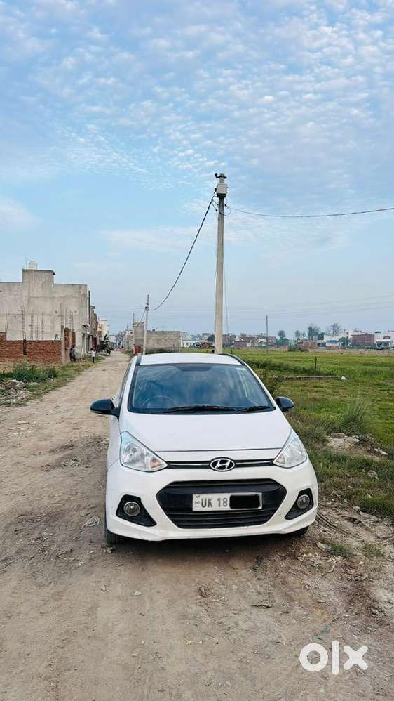 Hyundai Grand I10 2015 Cng & Hybrids Well Maintained