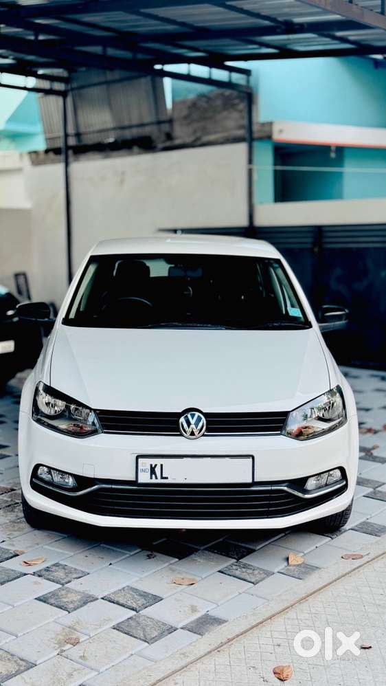 Volkswagen Polo 2015 Year