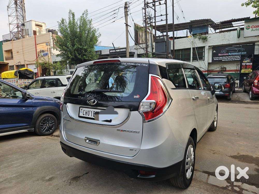 Mahindra Marazzo M4, 2019, Diesel