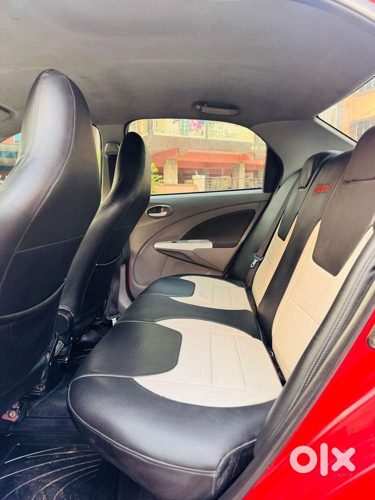 Toyota Etios 2010-2012 V, 2011, Petrol