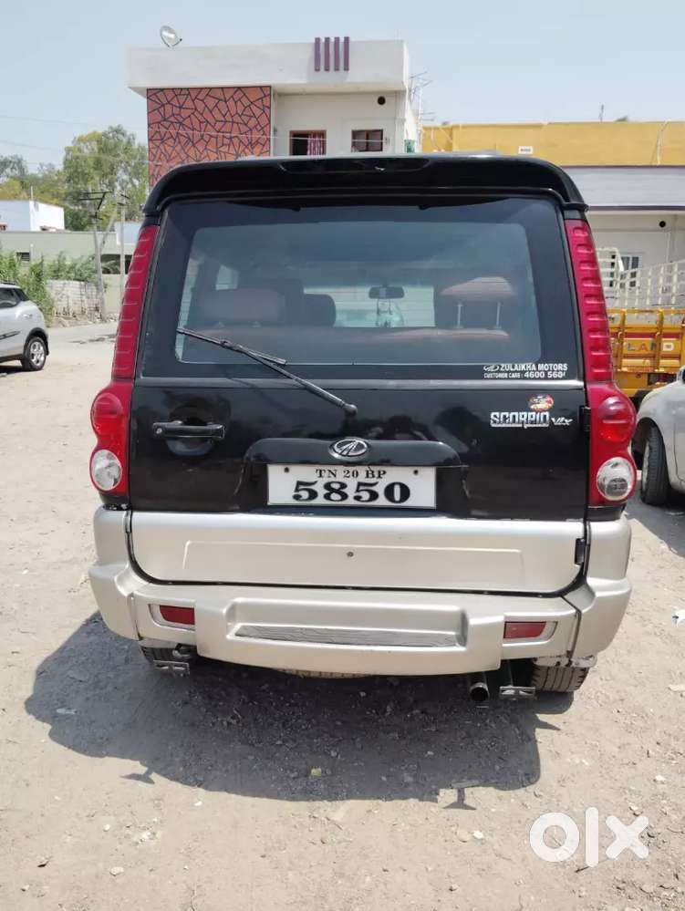 Mahindra Scorpio  2011