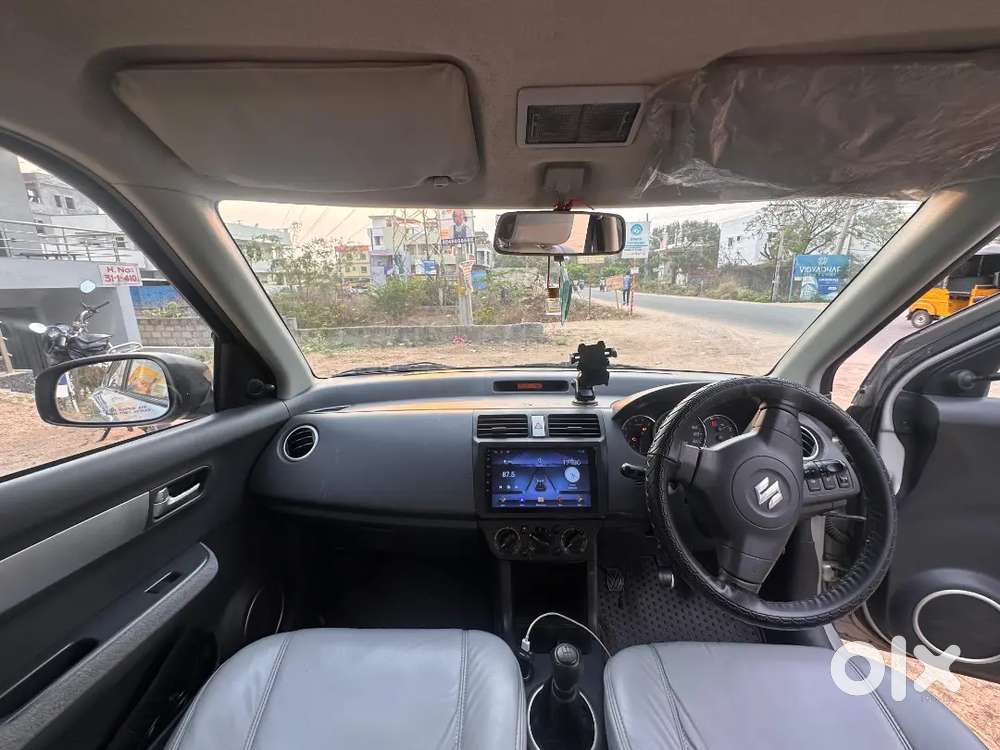 Maruti Suzuki Dzire 2010 Petrol 97824 Km Driven