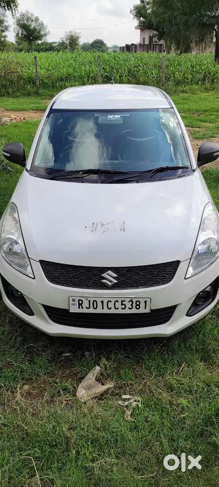 Maruti Suzuki Swift Lxi 2015