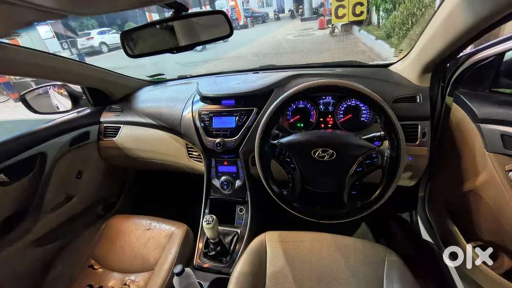 Hyundai Elantra 2013