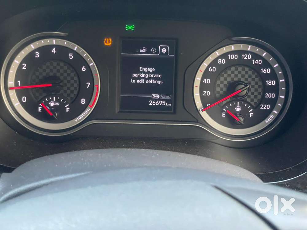 Hyundai Aura 1.2 Sx Cng, 2024, Cng & Hybrids