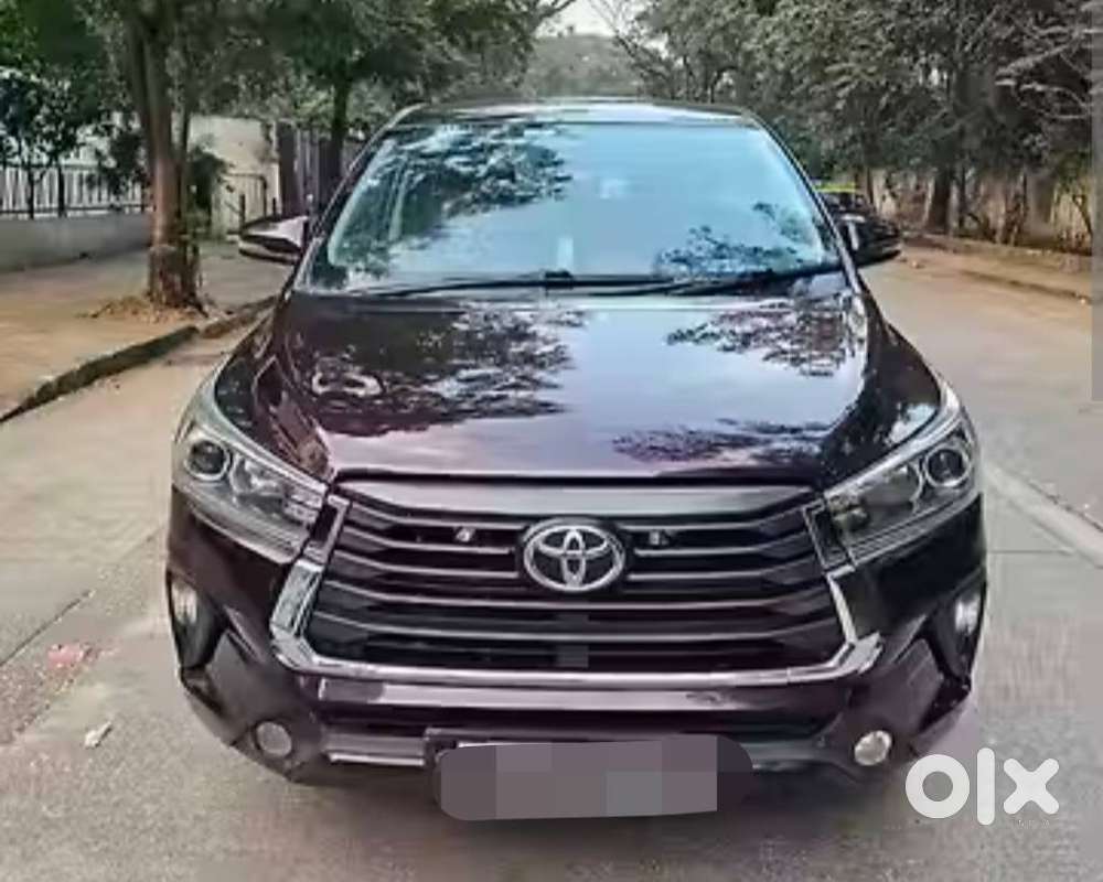 Toyota Innova Crysta 2.8 Gx At, 2017, Diesel