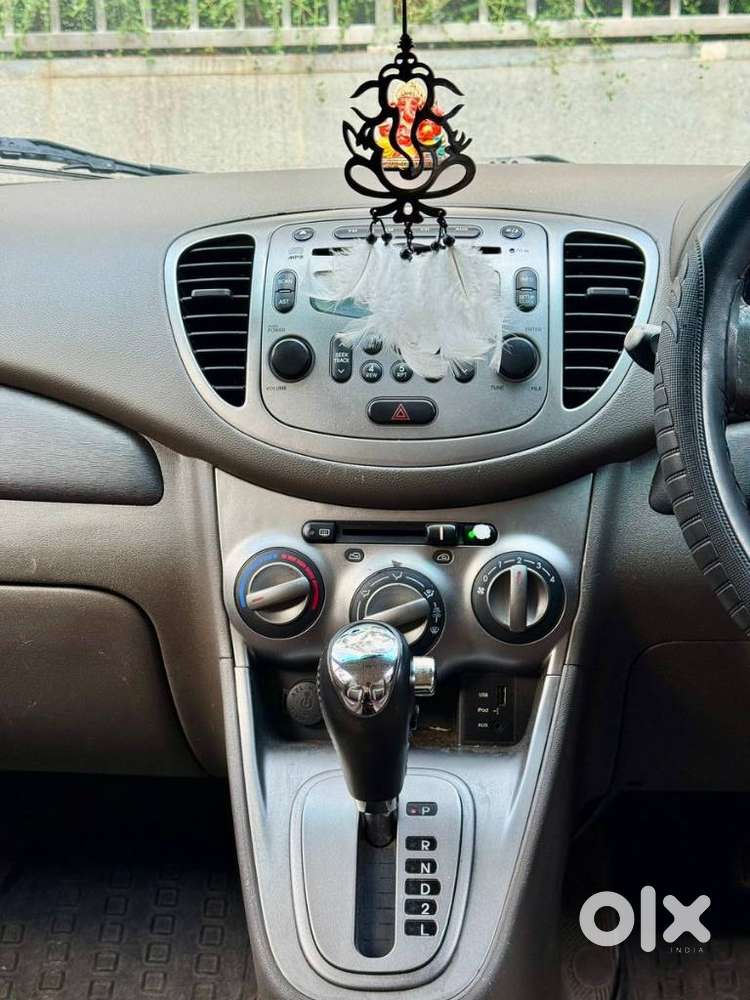 Hyundai I10 Sportz At, 2012, Petrol