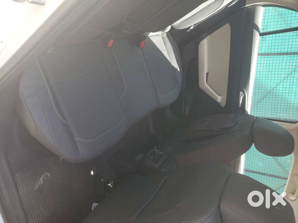 Showroom Condition Top Model Dual Tone Virtus Gt