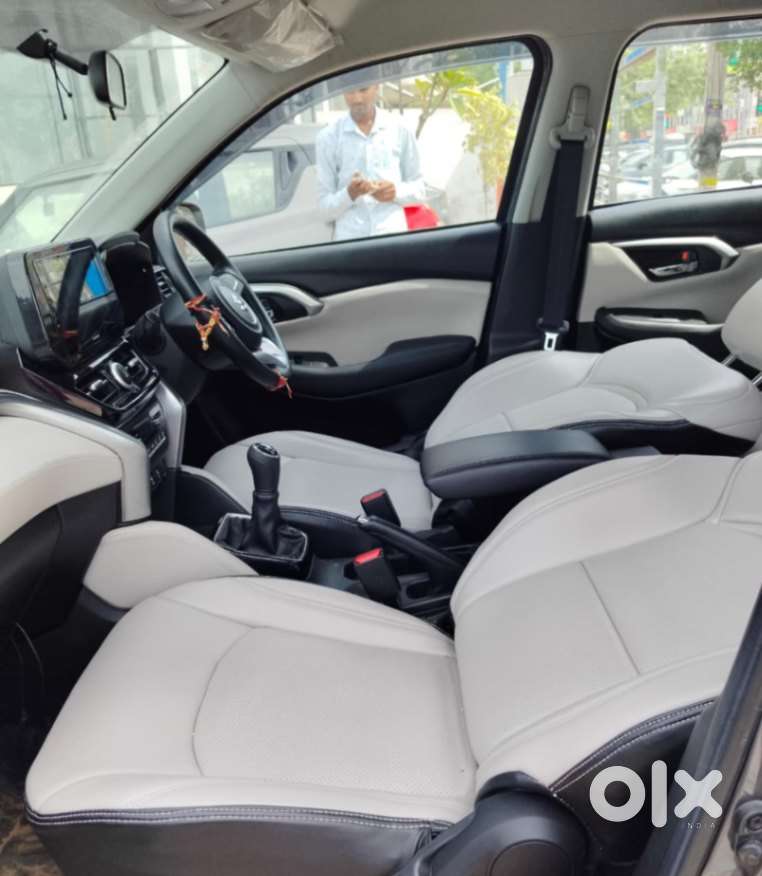 Maruti Suzuki Grand Vitara 1.5 Sigma Smart Hybrid, 2023, Petrol