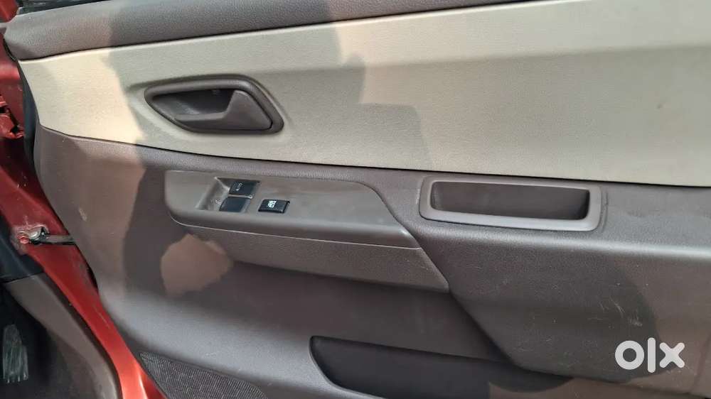 Maruti Suzuki Estilo Lxi 2011
