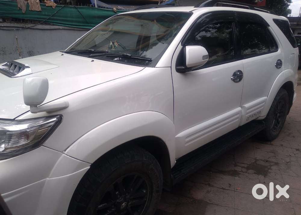 Toyota Fortuner 2011-2016 4x2 At, 2015, Diesel