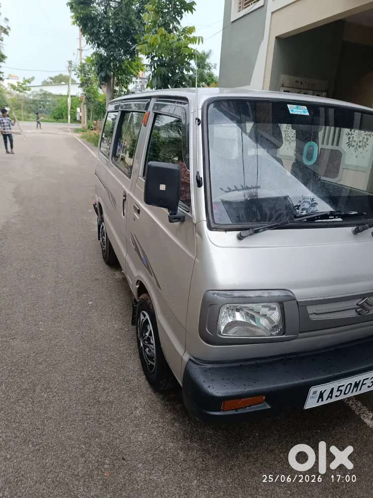 Maruti Suzuki Omni 2017 Petrol Well Maintained