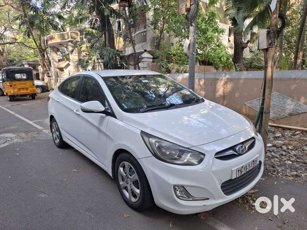 Hyundai Verna Fluidic 1.6 Crdi Sx, 2011, Diesel