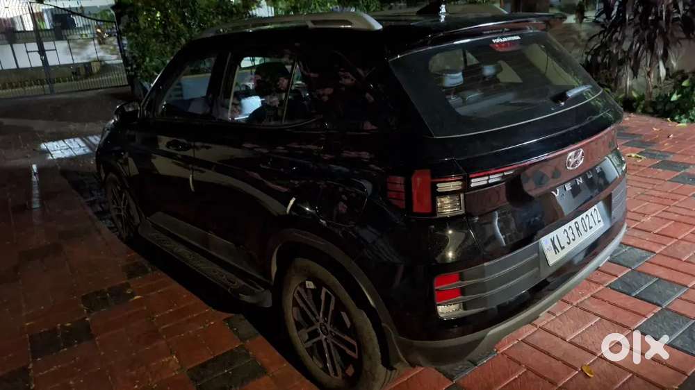 Hyundai Venue 2024 Petrol Turbo Good Condition