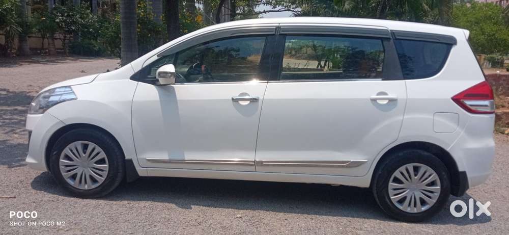 Maruti Suzuki Ertiga 2012-2015 Vdi, 2012, Diesel