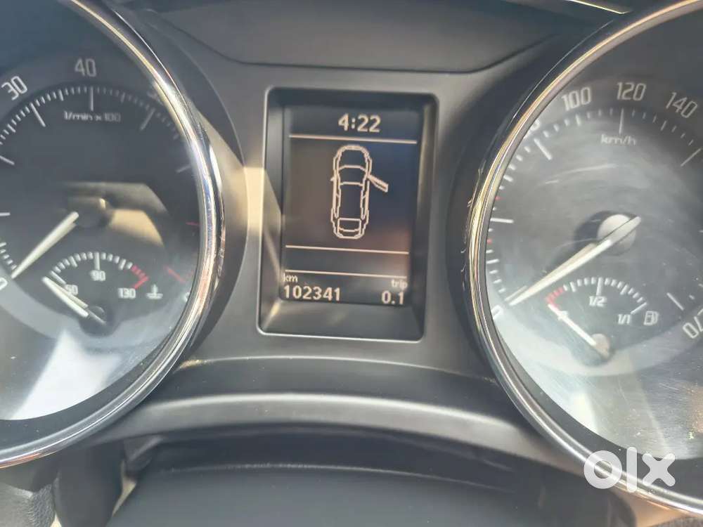 Skoda Superb 2014 At