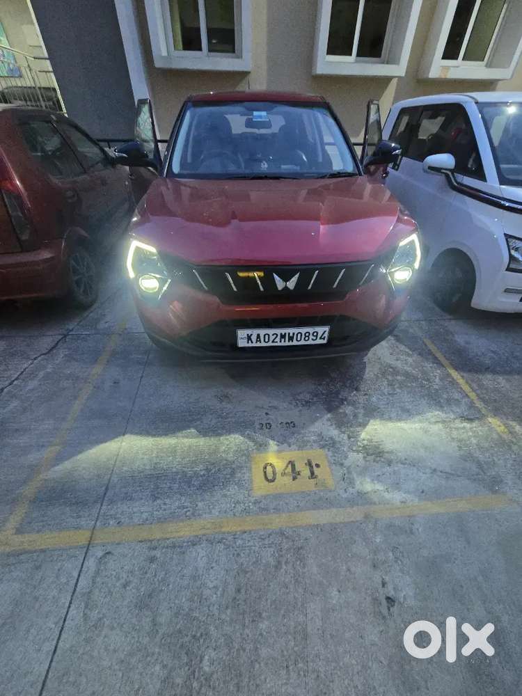 Mahindra Xuv 3xo, Mx2 Pro Petrol At, 2024 Dec Regd, Just 7300 Kms Run