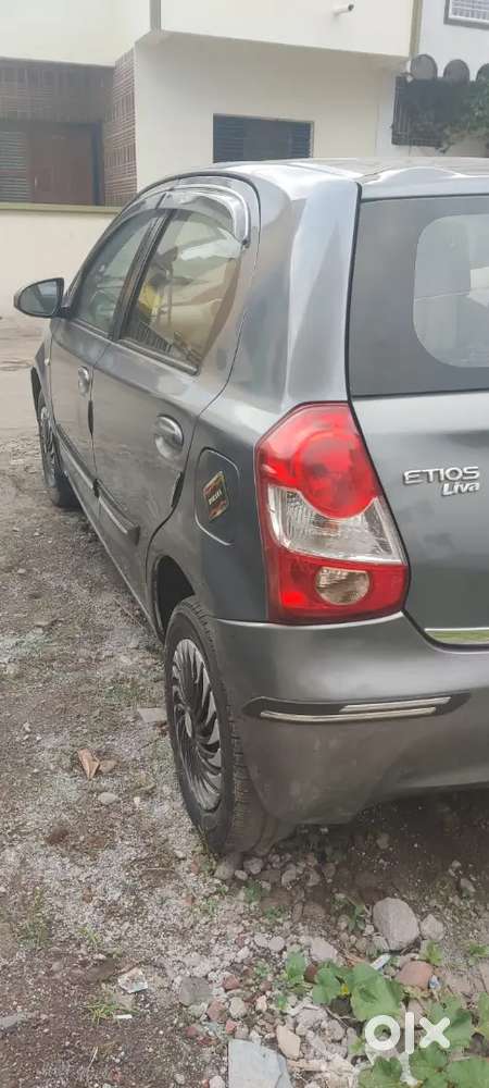 Toyota Etios Liva 2013