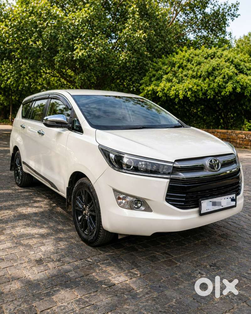 Toyota Innova Crysta 2.8 Zx At 7 Seater, 2018, Diesel