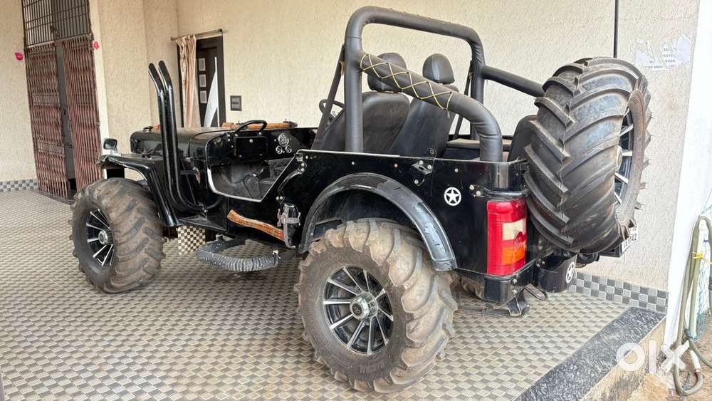 Jeep ( Fully Loaded )