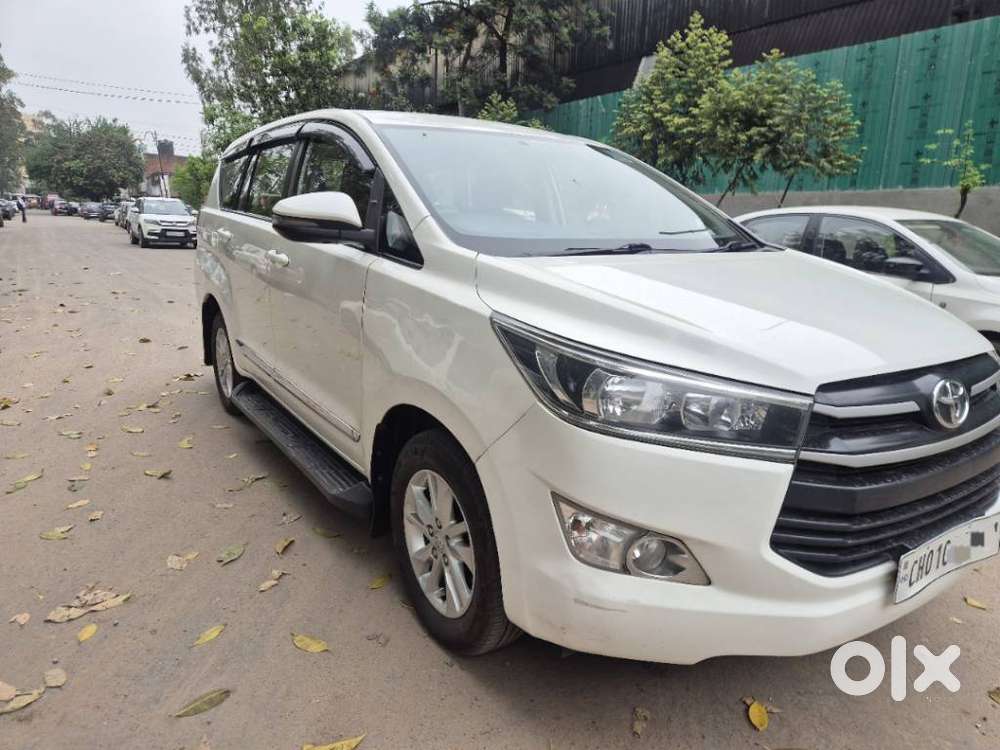 Toyota Innova Crysta 2.4 Gx Mt, 2020, Diesel