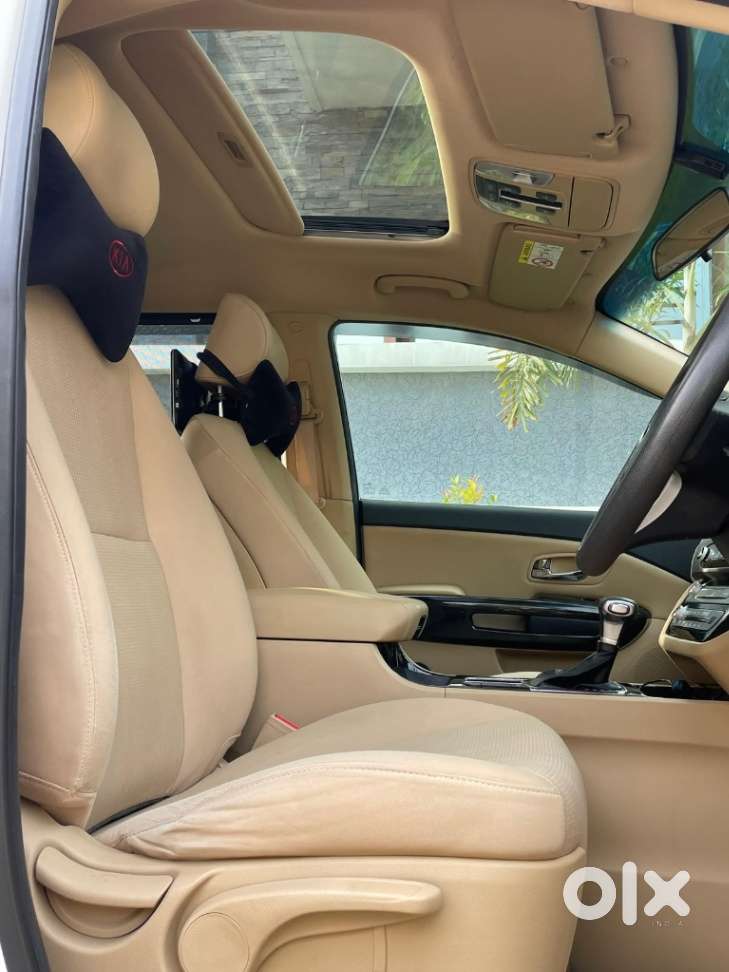 Kia Carnival Prestige, 2020, Diesel