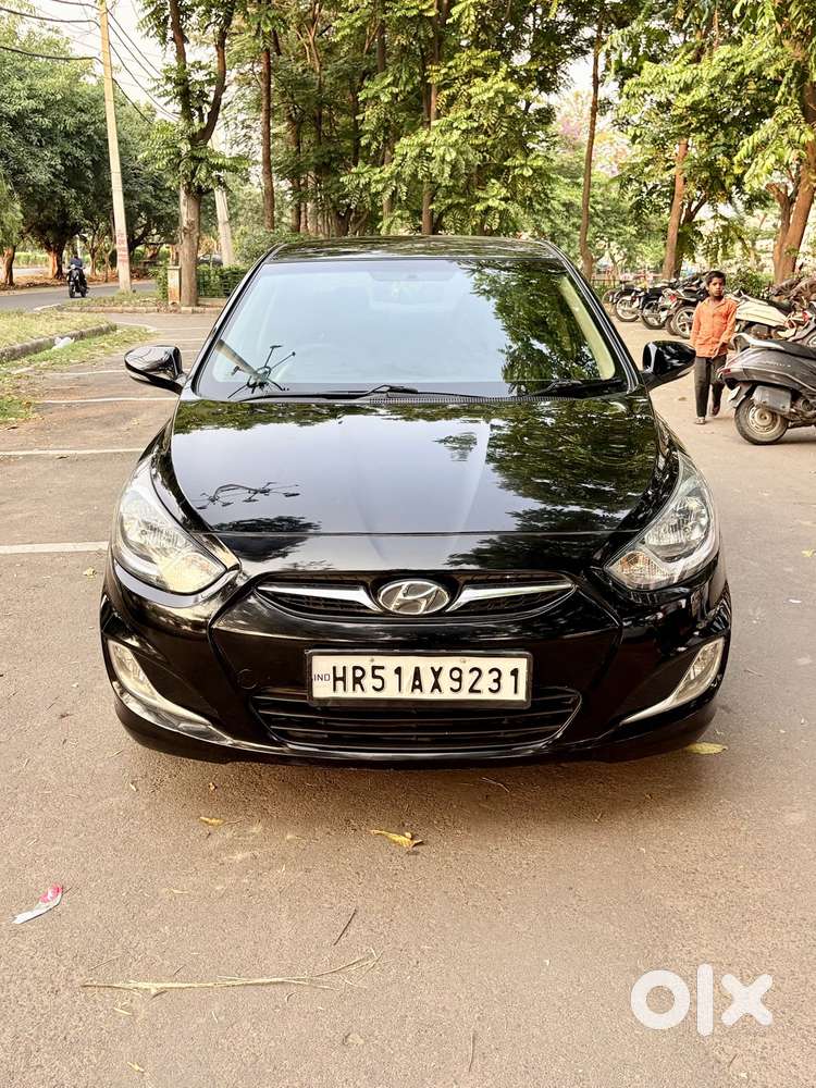Hyundai Fluidic Verna 1.6 Vtvt Sx, 2013, Petrol
