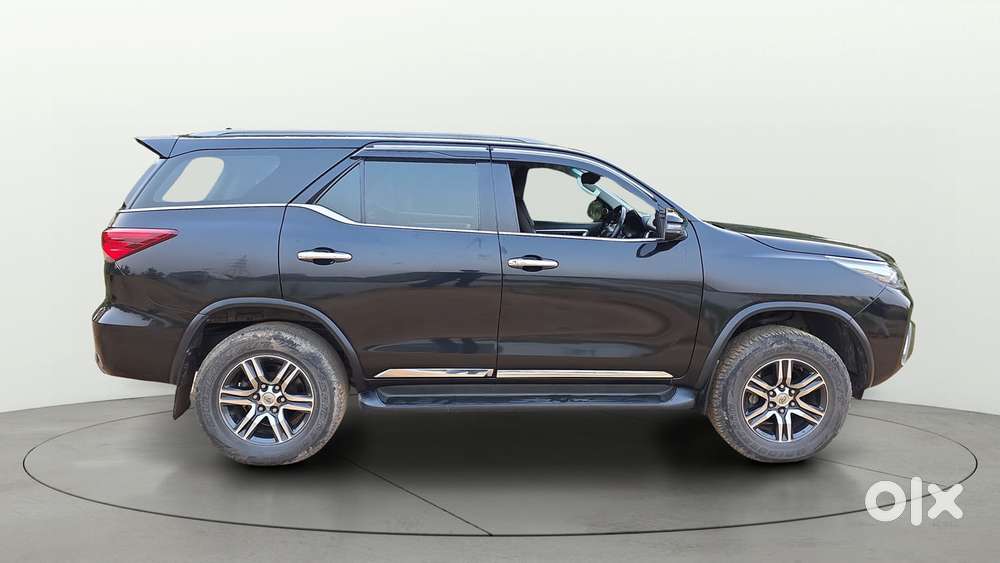 Toyota Fortuner 4x2 At 2.8 Diesel, 2020, Diesel