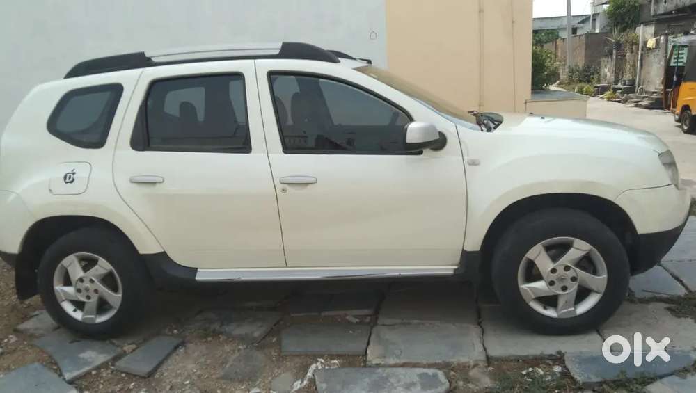 Renault Duster 20124 Diesel 127000 Km Driven