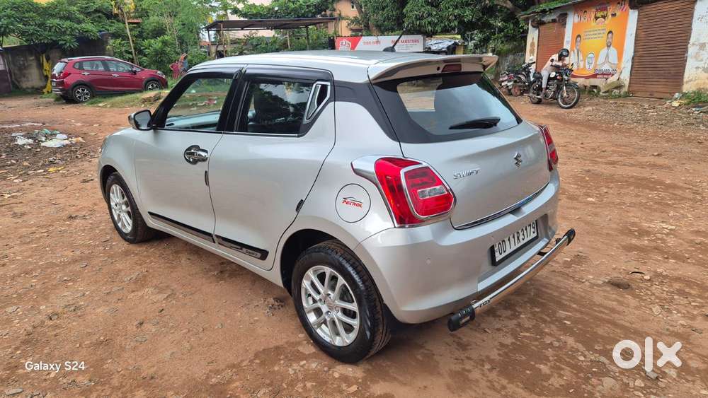 Maruti Suzuki Swift Zxi, 2019, Petrol