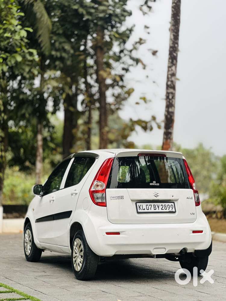 Maruti Suzuki Ritz Lxi, 2013, Petrol