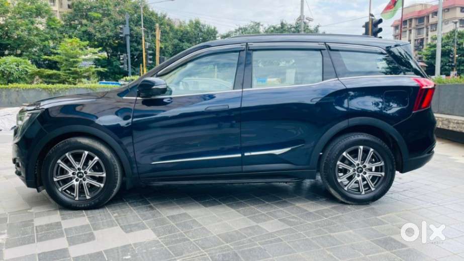 Mahindra Xuv700 2.0 Ax 7 Petrol At Luxury Pack Str, 2024, Petrol