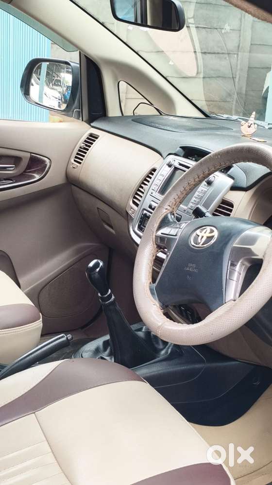 Toyota Innova 2.5 V 7 Str, 2016, Diesel