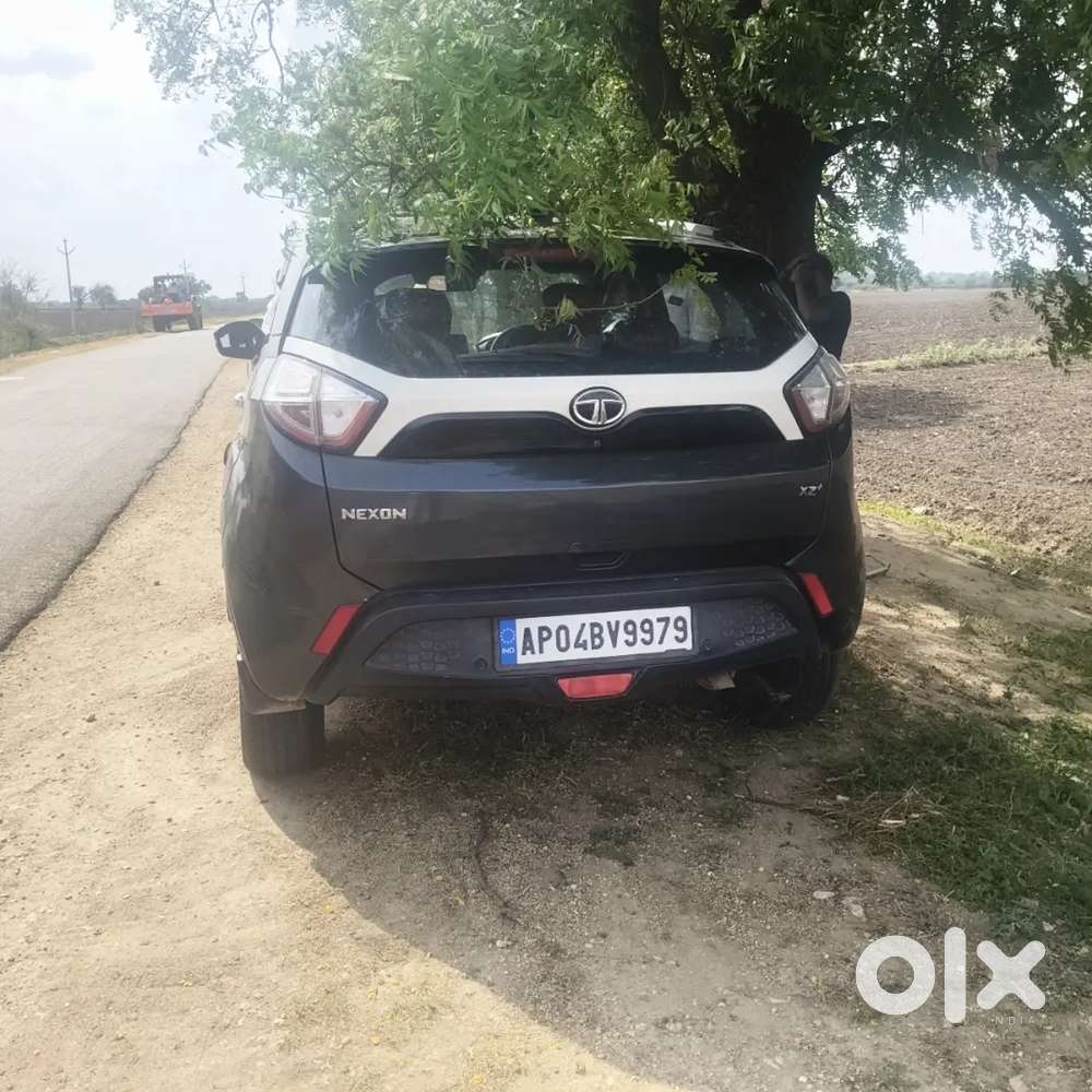Tata Nexon EV XZ Plus 2018 diesel - Photo 2