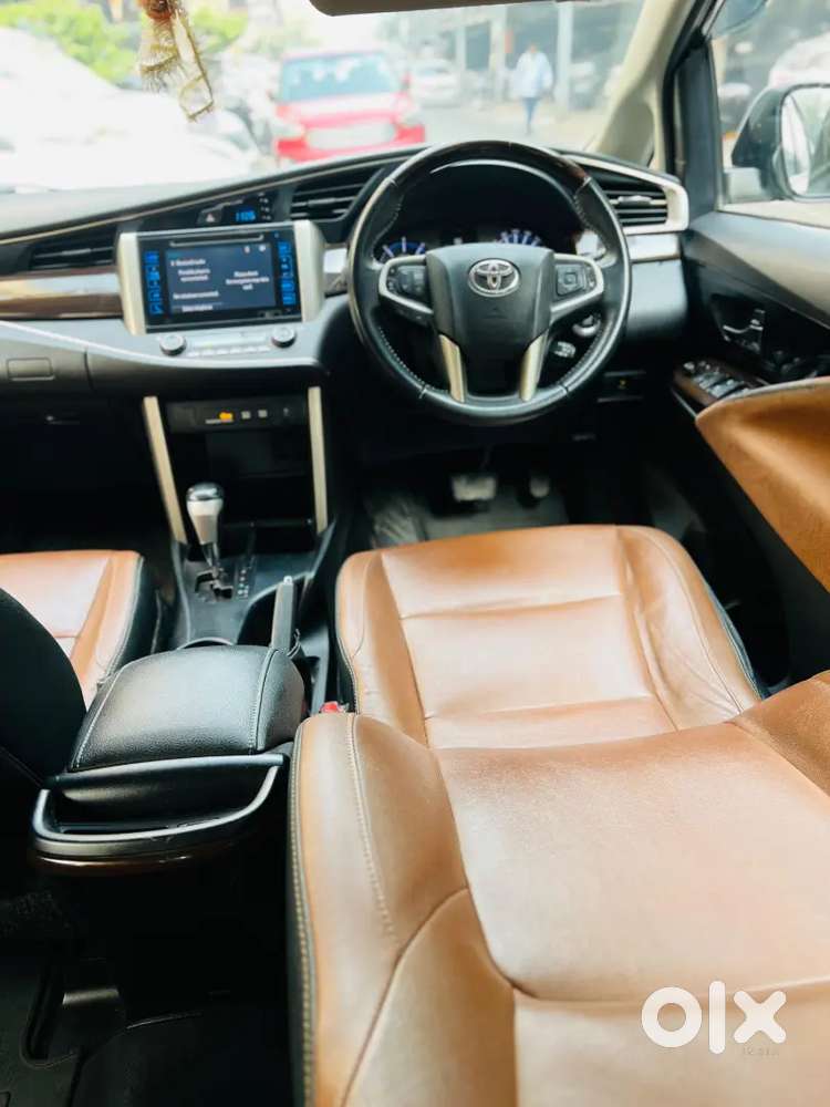 Toyota Innova Crysta 2017 Diesel 75000 Km Driven