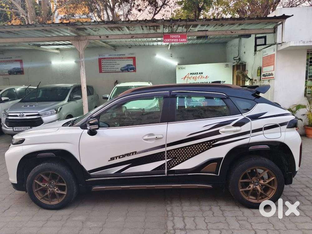 Toyota Urban Cruiser Taisor V 1.0 Petrol At Dual Tone, 2025, Petrol