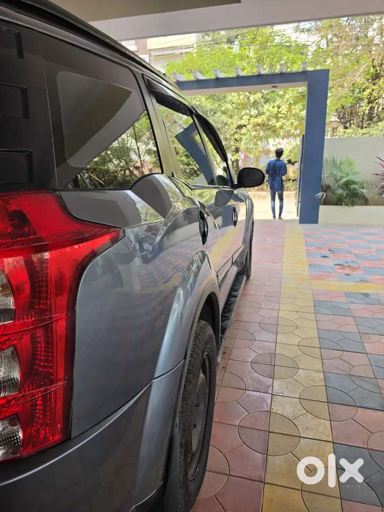 Mahindra Xuv500 2019 Diesel Well Maintained