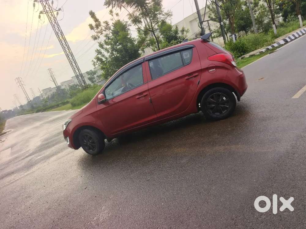 Hyundai I20 2013 Petrol Well Maintained