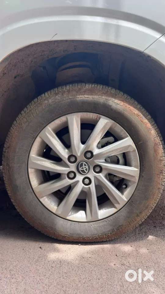 Toyota Innova Hycross 2.0 Gx 8 Str, 2024, Petrol