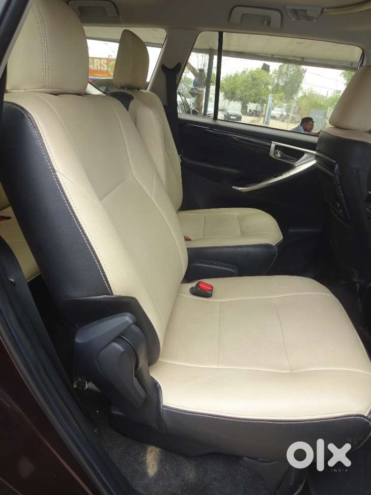 Toyota Innova Crysta 2.4 Vx Mt, 2020, Diesel