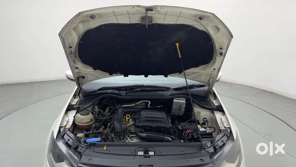 Volkswagen Vento Tsi, 2021, Petrol