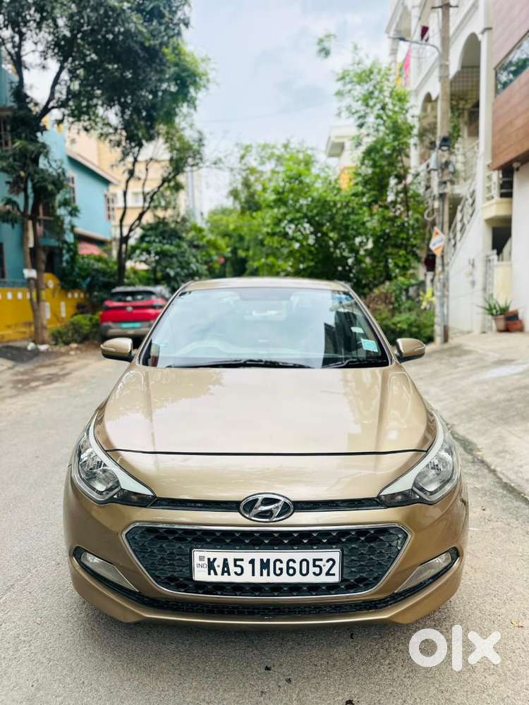 Hyundai Elite I20 Sportz (o) 1.2, 2015, Petrol