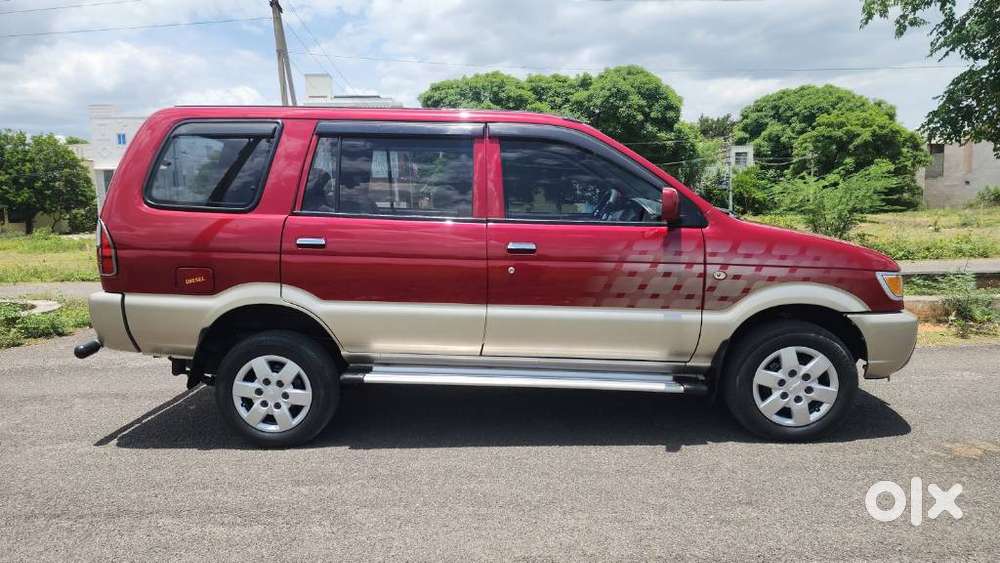 Chevrolet Tavera Ls 7 Str Bs Iv, 2016, Diesel