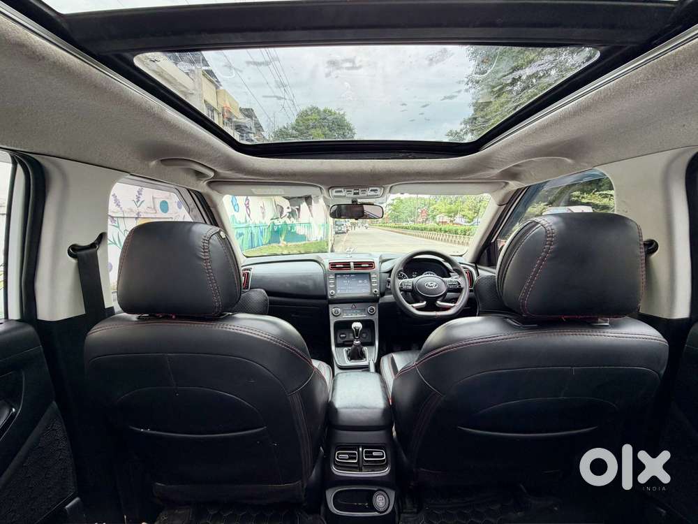 Hyundai Creta 1.5 S Plus Knight Diesel Dual Tone, 2022, Diesel
