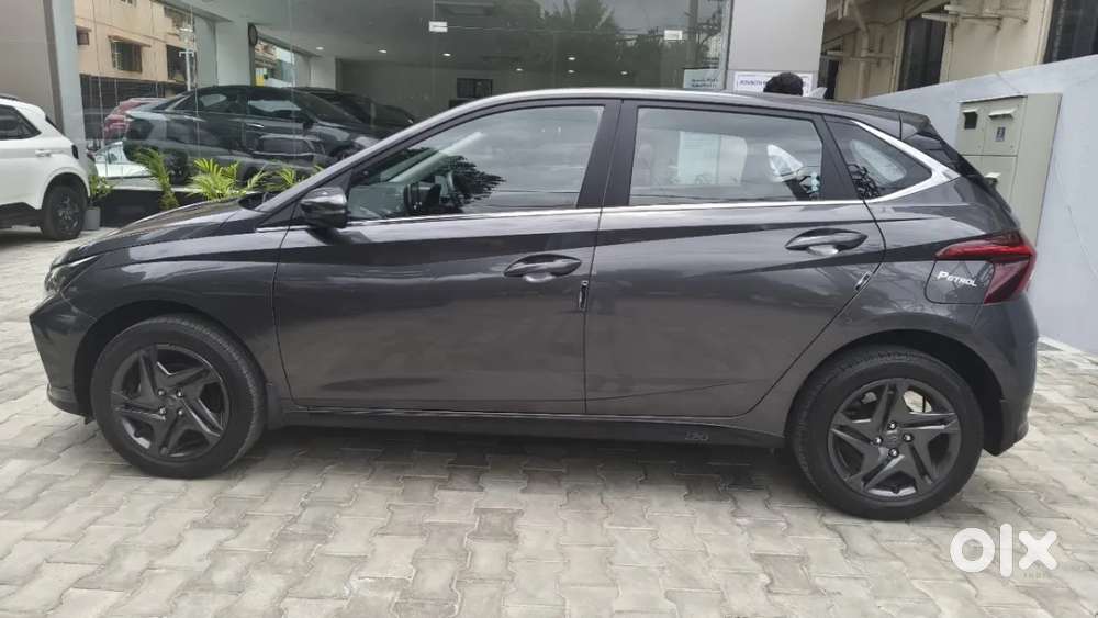 Hyundai I20 Sportz 1.2 Mt, 2023, Petrol