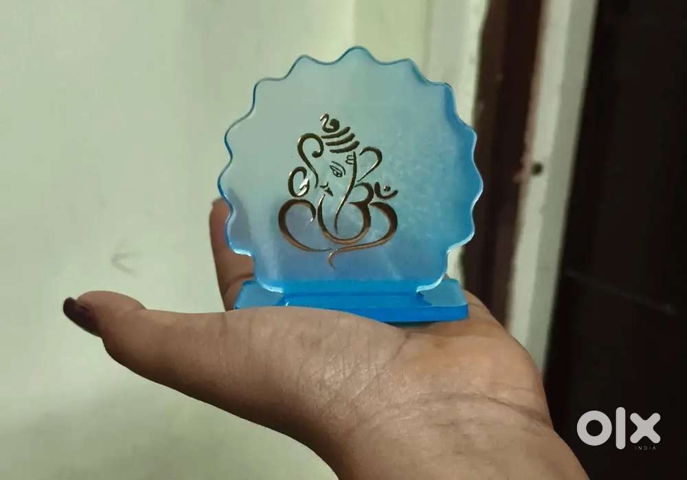 Handmade Resin Ganesha Mini Decor / Gift Item